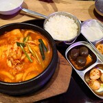 ヒョンチャンプルコギ - 