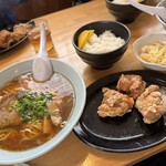 支那そば 餐休 - 料理写真: