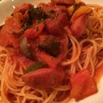 Jirozu Junia - 具沢山のトマトソースのスパゲッティも旨し！