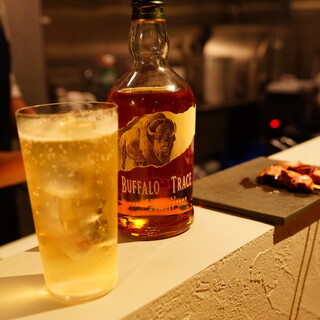 料理に合わせ厳選したドリンクメニュー◎提案も可能