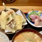 しんのすけ - 天ぷら定食　刺身(三種盛り)付