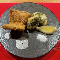 賛否両論 名古屋 - 揚げ物…カロリー高いし無くていいな