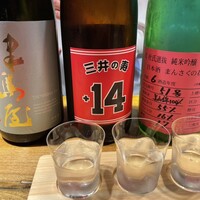 賛否両論 名古屋 - 日本酒飲み比べ3種1,500円
