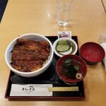 まんまる - まんまる丼。