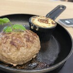 黒のハンバーグ PRODUCED by 和牛焼肉LIEBE - 