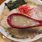 拉麺べんげ - チャーシュー麺のスープ