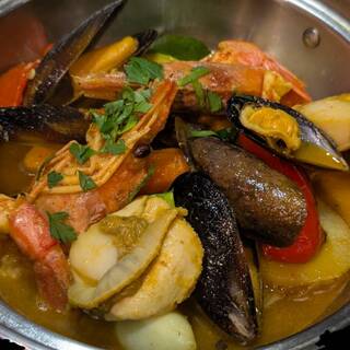 アニマリベラもうひとつの名物、アクアパッツァ。