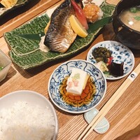 割烹ダイニング波里 - 