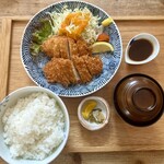 ごはんとお酒　なが坂 - このボリュームよ、