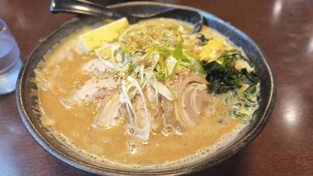 ラーメンだるまや 撫牛子 弘前の人気ラーメン店