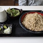 手打ちそばやさん うどんやさん 白虎 - もりそば・信州産　780円