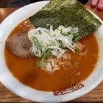 元祖海老そば 縁や - こちらは海老味噌そば　見た目塩との差は少ない