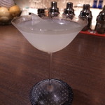 SHOTBAR Q's CASUAL - 幸水なしのマティーニ
