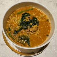 筑紫樓 銀座店 - 担々麺（取り分け後）