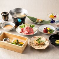 名店 神田川監修　懐石料理