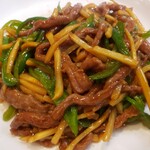 清香園 - 細切り牛肉とピーマンの炒め