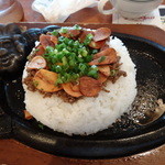 ブロンコビリー - オプションのガーリックビーフライス（＋１７２円）