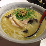 鳥鶏研究団 - こってり鶏白湯らーめん