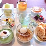 RISTORANTE OZIO - デザートブッフェ 2376円 のグラスデザート10種盛り合わせ
