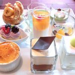 RISTORANTE OZIO - デザートブッフェ 2376円 のグラスデザート10種盛り合わせ