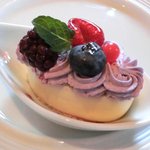 RISTORANTE OZIO - デザートブッフェ 2376円 のシャンティーフロマージュ