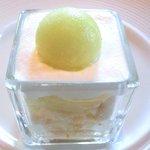 RISTORANTE OZIO - デザートブッフェ 2376円 のメロンショート