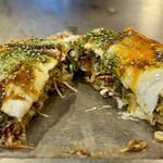 広島お好み焼 くるみ - 半熟スペシャル そば（豚肉・野菜・玉子・麺・青ねぎ）・めんダブル そば