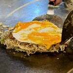 広島お好み焼 くるみ - 半熟スペシャル そば（豚肉・野菜・玉子・麺・青ねぎ）・めんダブル そば