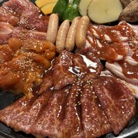 川崎名物 炭火焼肉 食道園 - 