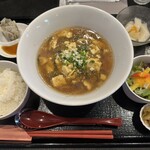 雲丹 - 今日の日替りは「豆腐と高菜の餡かけ汁そば」(¥1,000)