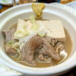 喜多八 - 特製煮込み鍋￥400