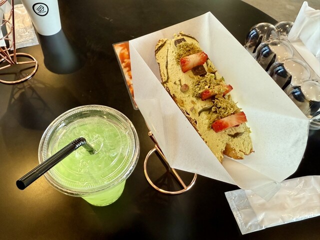 サンドマニア 本八戸｜青森県八戸市のサンドイッチ専門店