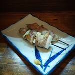 小料理かずよ - やきとり＆豚バラ（100円×2）は大串
