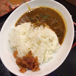 串かつ でんがな - とろとろ牛すじカレー（税抜¥553）