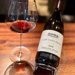 蒼 - ドメーヌ・デュジャックのクロ・サン・ドニ！
      もちろん、優雅な華やかさは放ちつつ、微かに胡椒だったり、余韻に苦味があったり複雑。
      メインのしっかり詰まったソースにも苦味があるので、親和性が高いです♪