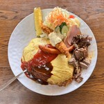 松の家 - オムライス(小) 1,680円 (オムライス(小)、ステーキ、エビフライ、ソーセージ、ハム(2枚)、サラダ、パイナップル)