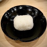 川田 - 2025.5.  塩むすび