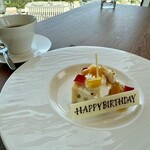 オールデイダイニング オアシスガーデン - お誕生日デザート