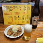 もつ焼き 大統領 - 煮込み馬モツ味付けは　うす味