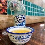 妹記大排檔 - ビールはこの器で飲む