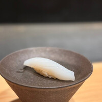 六本木きんめ鮨 - アオリイカ