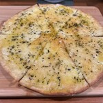 ももふく - ももふく塩ピザ