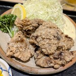 鮪小屋本店 エスカ店 - 鮪の唐揚げ