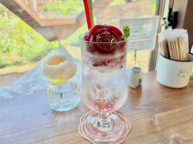 ミツバチガーデン カフェ（茂吉記念館前）- 山形市の自然派カフェでリラックス