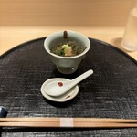 新ばし 星野 - 引き算のうまさ。大将の人の良さが料理に宿る