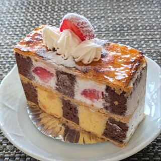 和洋菓子 榎屋_1