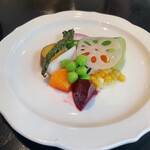 ラ・ボンヌターブル - 