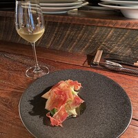 ワインとくつろぐ ツキアカリ - 