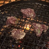 ホルモン焼肉 富や 栄店 - 