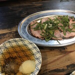串屋横丁 - タン刺しハーフ